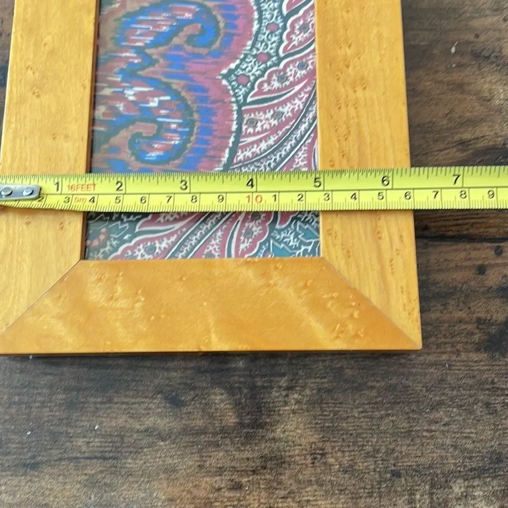 VNT Dorvillies Paris  Glazed  Wood  Paisley Photo Frame